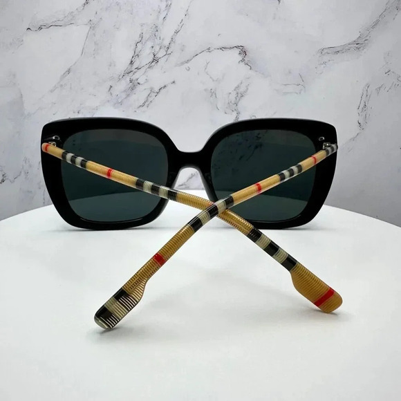 Burberry Sunglasses Black Square Cat Eye Checkered Arm Italy Authentic 54-20-140 - Picture 7 of 16